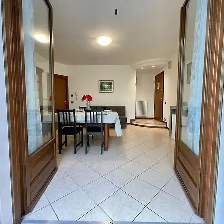 Casa Ornella 아파트 포촐렌고